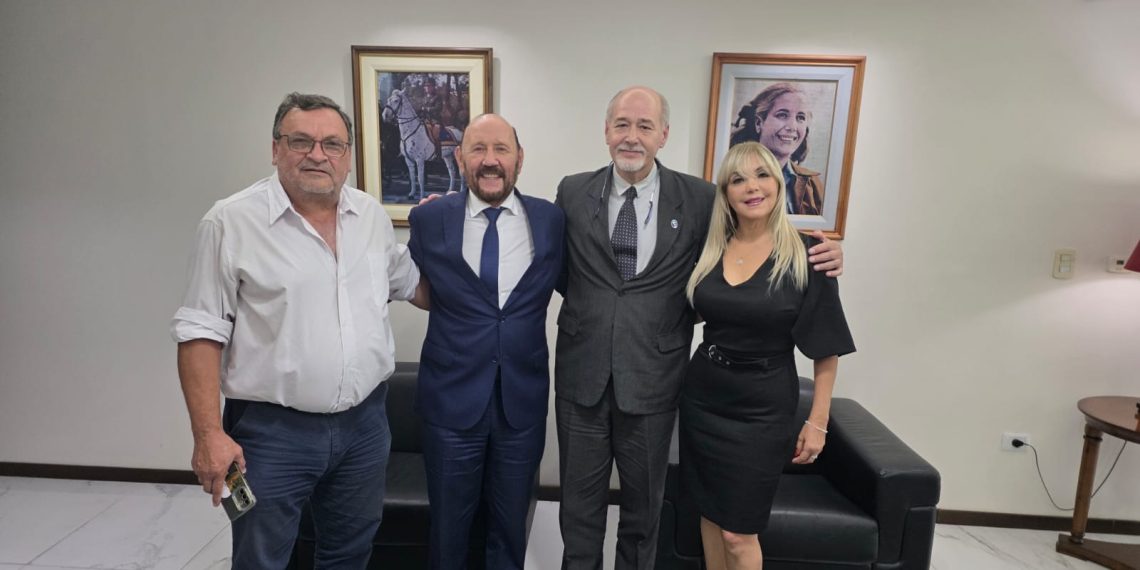 Gremialistas docentes nacionales destacaron el recibimiento del gobernador de Formosa