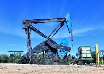 Yacimiento Palmar Largo: REFSA Hidrocarburos incorporó un sistema de bombeo mecánico para optimizar la extracción
