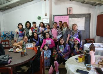 Alumnas del NEP y FP N° 30 participaron de una charla sobre cuidados en el embarazo