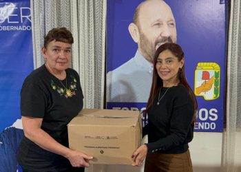 Se concretó una nueva entrega de cajas alimentarias para celíacos en Las Lomitas