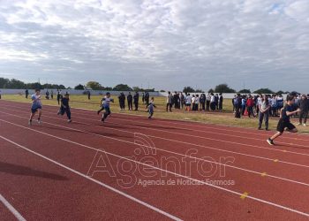 El CEF de Formosa congregó a estudiantes secundarios en un gran encuentro de atletismo