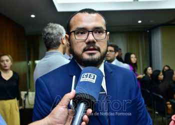 Invitan a senador foráneo a los seminarios del MF para que “se interiorice” sobre la provincia a la que representa