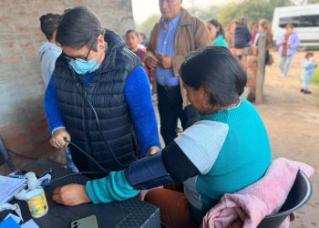 Brindaron prestaciones gratuitas de salud a vecinos del barrio Parque Industrial de la localidad de Palo Santo
