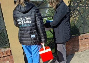 El centro de salud “Luis María Codda” ofreció servicios de salud y realizó vacunación en el barrio Divino Niño
