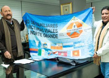 El gobernador Insfrán recibió a integrantes de la Red de Familiares de Víctimas Viales del Norte Grande