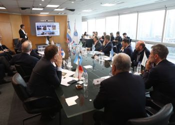 Destacan los “reclamos estratégicos” que realizó Insfrán junto a los gobernadores del Norte Grande ante Santilli