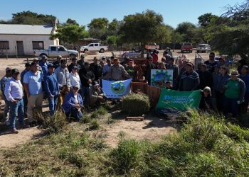Productores del oeste formoseño recibieron capacitación e insumos para la recuperación de ambientes degradados