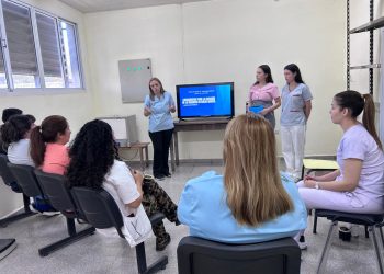 Fortalecen la capacitación para la atención en salud mental en el centro de salud “Dr. Mario Krimer”