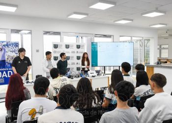 Estudiantes de la EPES N°32 de Mansilla visitaron el Polo Científico, Tecnológico y de Innovación