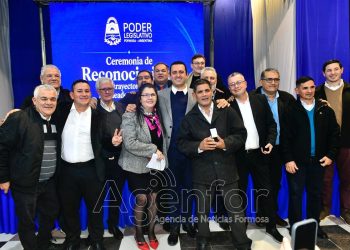 “Debemos sentirnos orgullosos de ser custodios de la democracia”, afirmaron los empleados legislativos