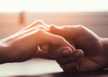 La línea 0800 de prevención del suicidio está nuevamente funcionando con normalidad