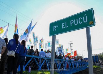 El Gobierno provincial inauguró el flamante puente del barrio Sagrado Corazón