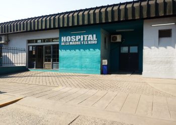 El ministro Atencia extendió un cálido saludo al Hospital de la Madre y el Niño en su 50° aniversario
