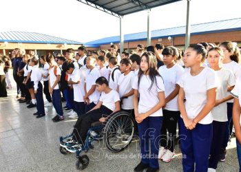 “La verdad de las aulas no se aprende en las redes sociales”, remarcó docente