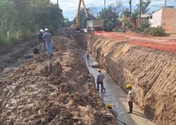 La UCAP está construyendo conductos pluviales para evitar inundaciones en la zona del Cincuentenario