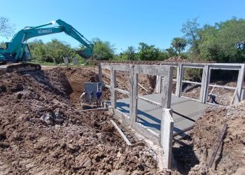 Con fondos provinciales, la DPV ejecuta una obra clave en la Colonia San Juan para mitigar los efectos de “El Niño”