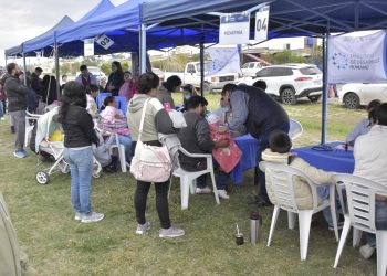 Operativos de salud pediátricos en los barrios Fray Salvador Gurrieri y 28 de Junio