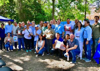 Se realizó en Laguna Blanca el lanzamiento de la siembra de primera de maíz y cucurbitáceas para la región norte