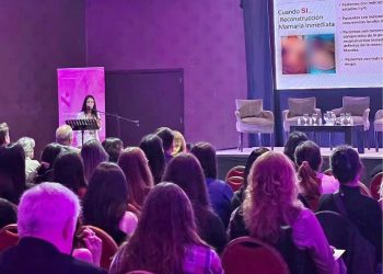El CEMENURNK desarrolló jornadas científicas sobre el cáncer de mama con especialistas nacionales e internacionales