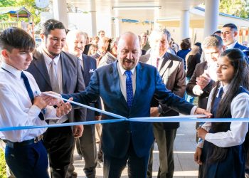Insfrán inauguró diversas obras en Banco Payaguá