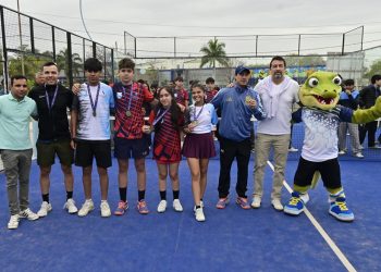 Formosa anotó premio doble en pádel