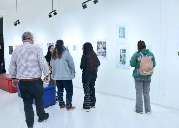 Quedó inaugurada la muestra de arte “Gráfica de dos orillas” en el Teatro de la Ciudad