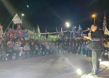 Graciela Parola: “Siempre que gobierna el neoliberalismo la Patria está en peligro”