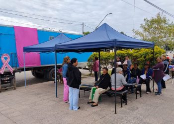 Brindaron mamografías gratuitas en el barrio Eva Perón y la plaza San Martín